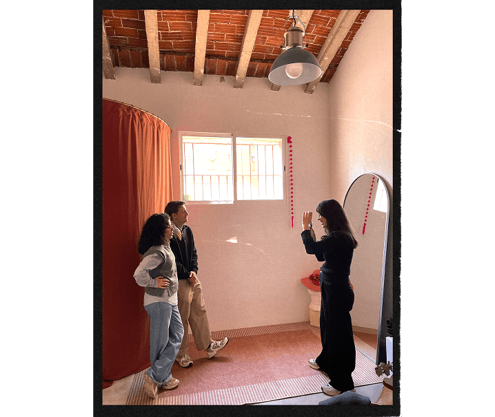 Dentro de nuestro atelier de novias en Madrid | Gema Siveroni